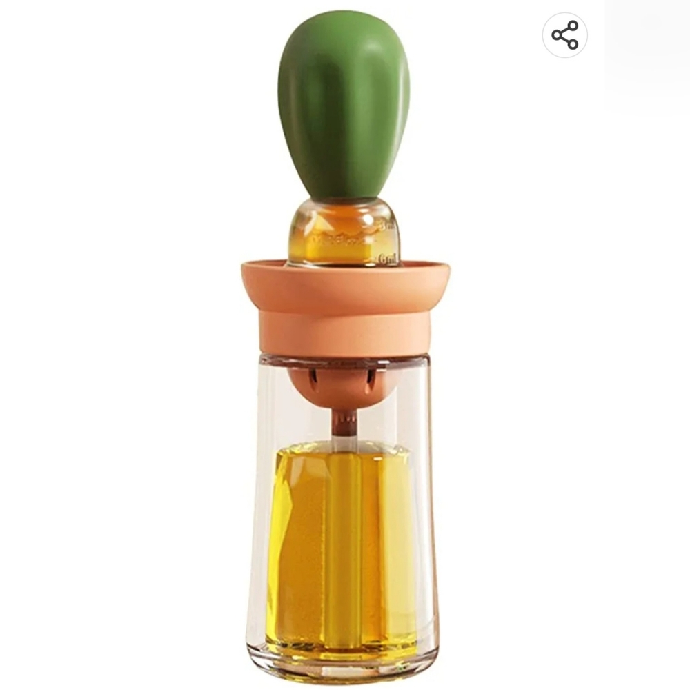 Oil dispenser with silicone brush
